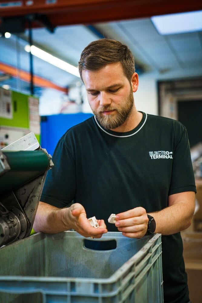 INSIDE ET - Kunststoffverarbeitung